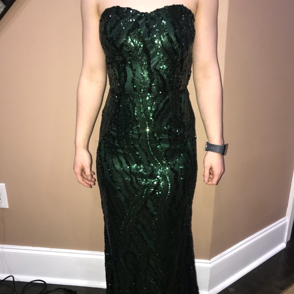 Prom Dress - Picture 3 of 4